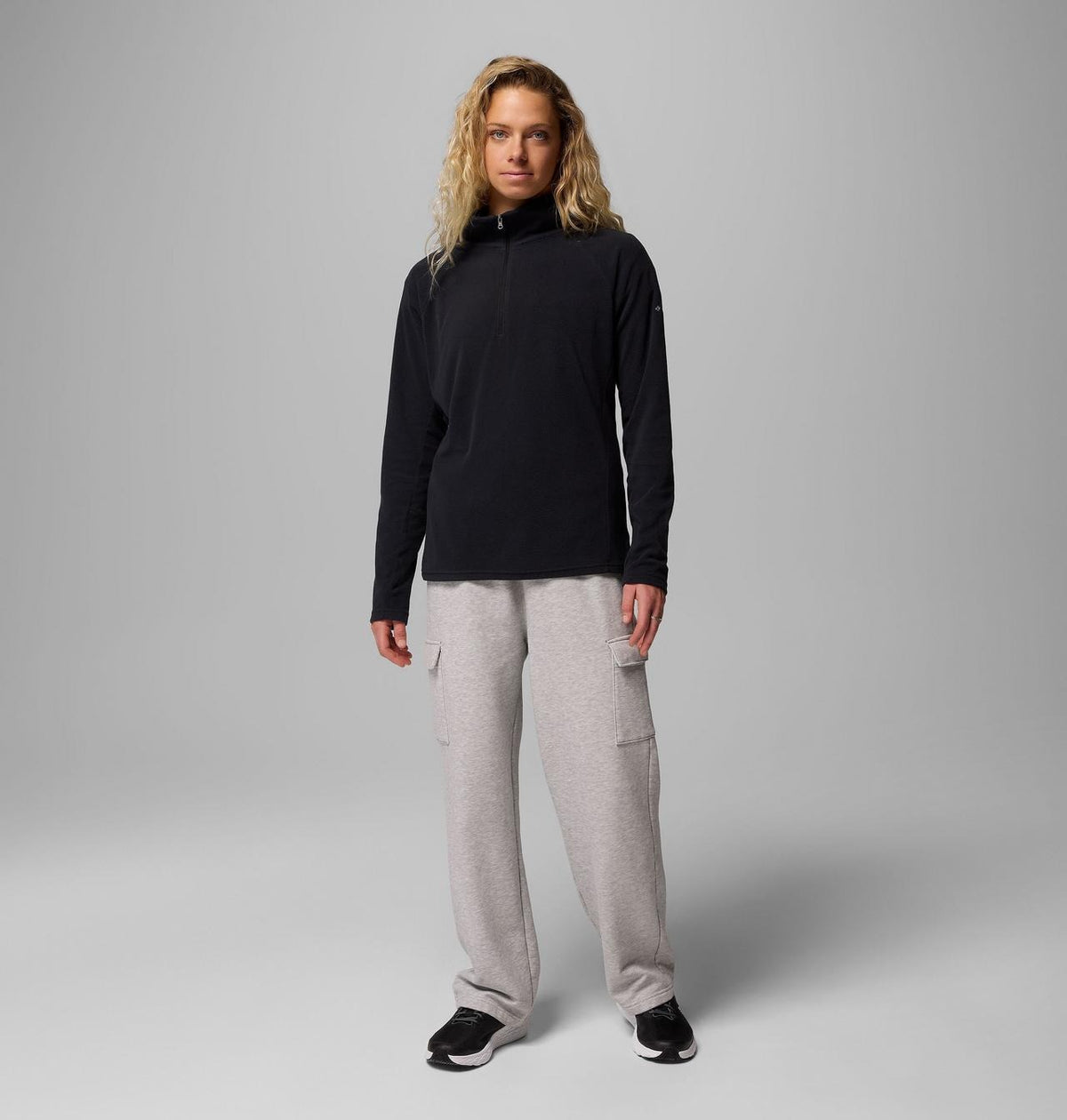 【Columbia】UAR11310 女款 半開襟刷毛長袖上衣 黑色